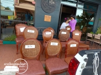 ร้านอาหารอิตาเลี่ยน_๒๒๑๐๒๑_10.jpg - หุ้มหนังเก้าอี้ + ยิงหมุด 11 มิล | https://hatyaisofa.com