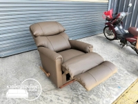 LINE_ALBUM_192025_250901_5.jpg - งานหุ้้มหนัง LA-Z-BOY | https://hatyaisofa.com