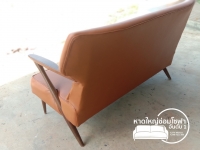 1452020_๒๐๐๕๑๔_0004.jpg - หุ้มหนังโซฟาไม้ร้านขนมโกไข่ | https://hatyaisofa.com